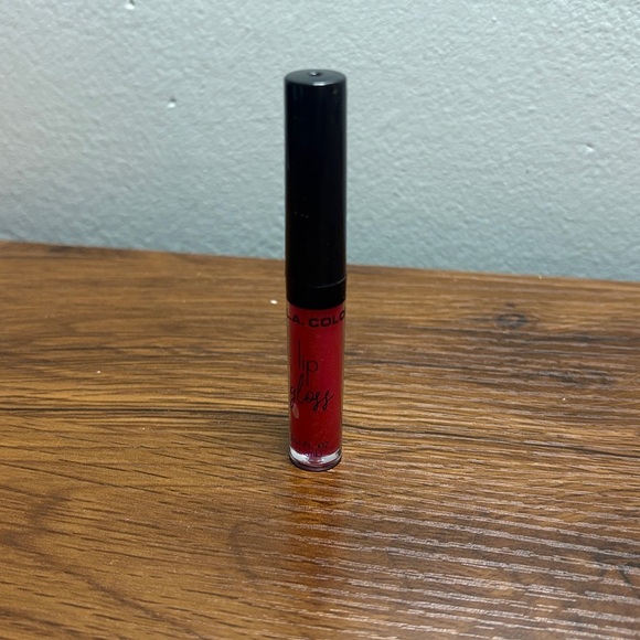 L.A. Colors Lip Gloss Collection - Pink, Red, Purple Hues 12 Pack - Picture 5 of 16